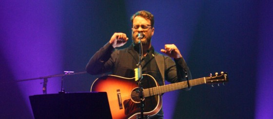 Amos Lee at Murat Theatre