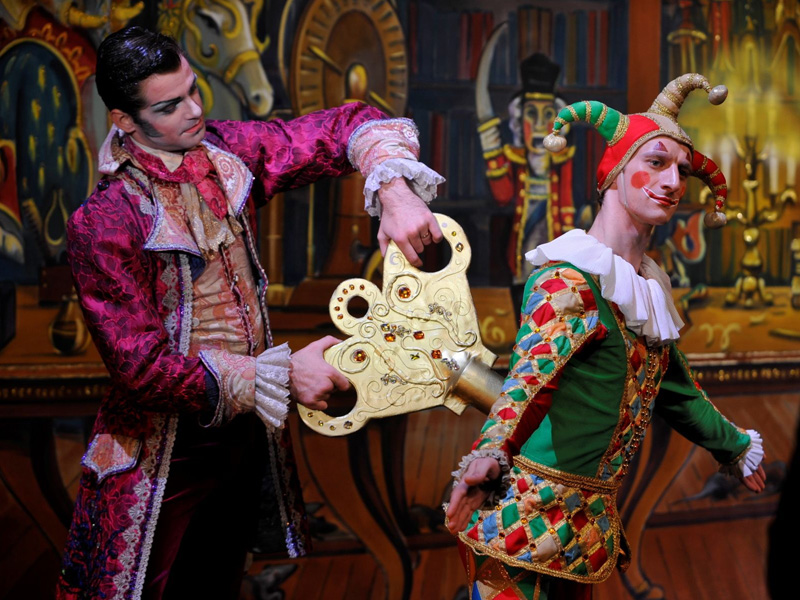 Moscow Ballet's Great Russian Nutcracker at Murat Theatre